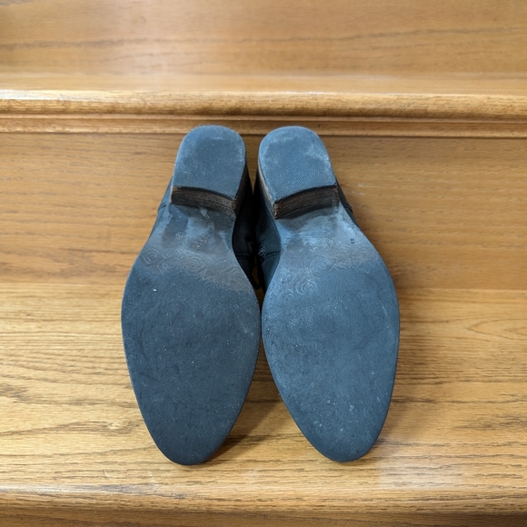 Steve Madden 7.5 black booties - Picture 4 of 5